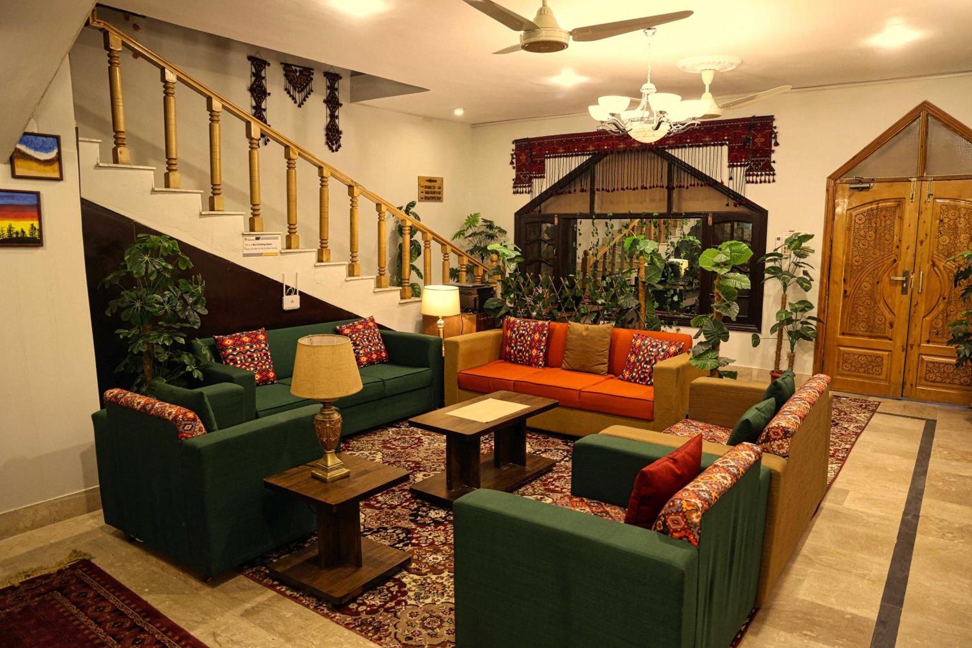 Oak Residency Hotell Gilgit Eksteriør bilde