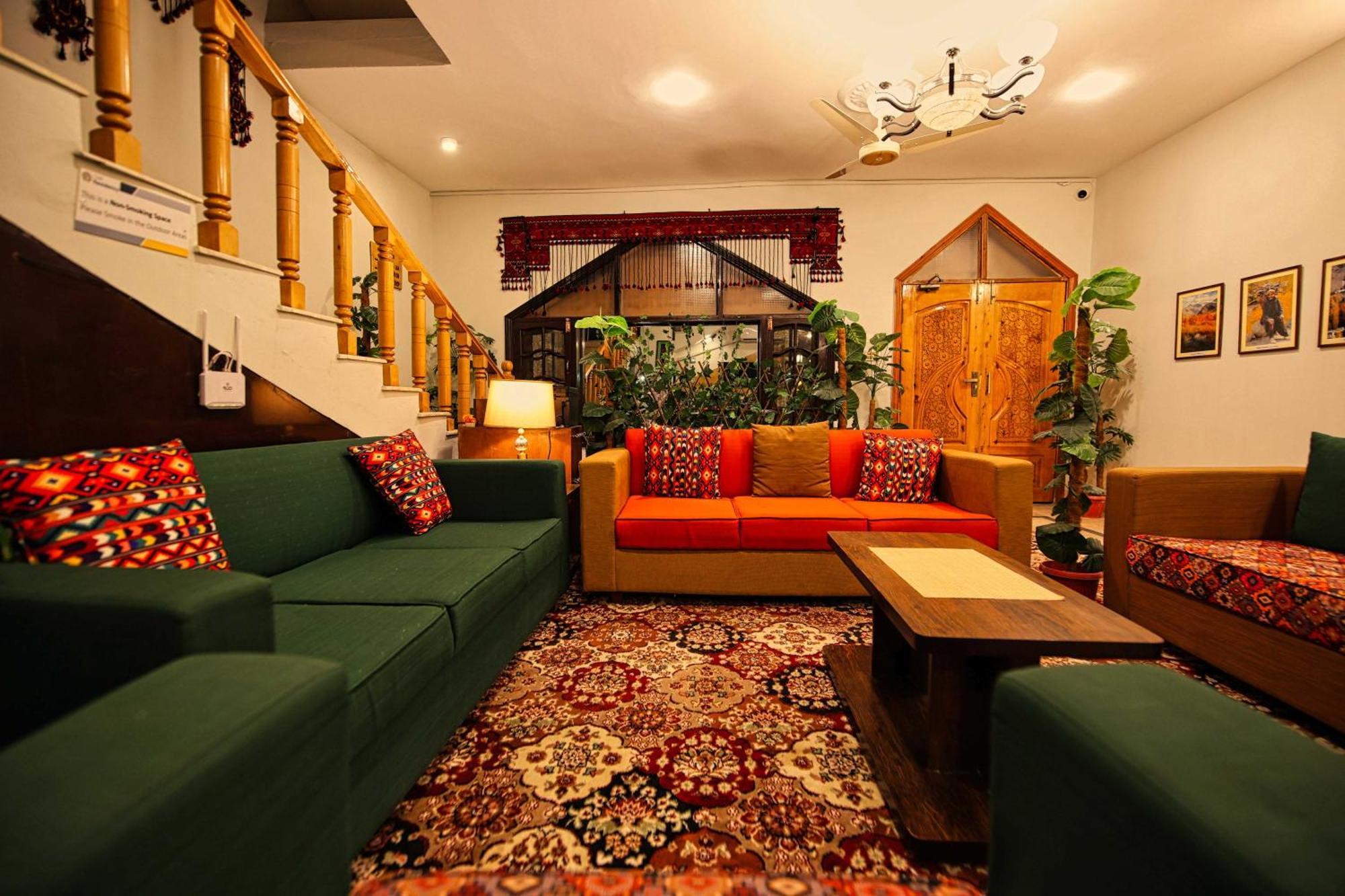 Oak Residency Hotell Gilgit Eksteriør bilde