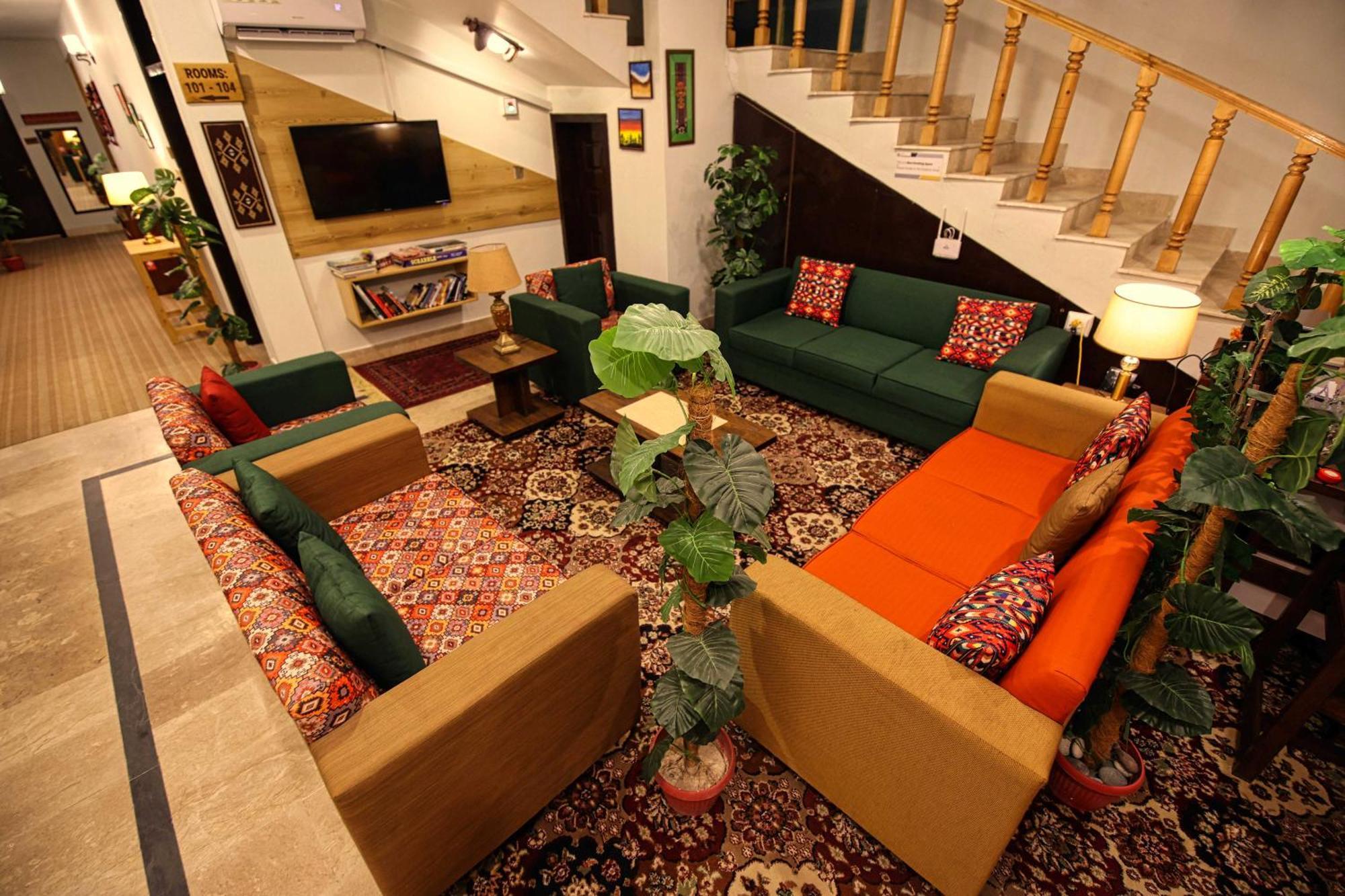 Oak Residency Hotell Gilgit Eksteriør bilde