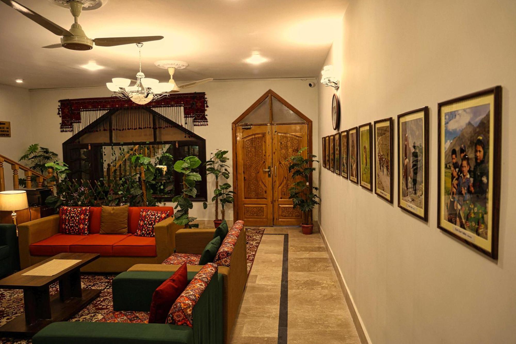 Oak Residency Hotell Gilgit Eksteriør bilde