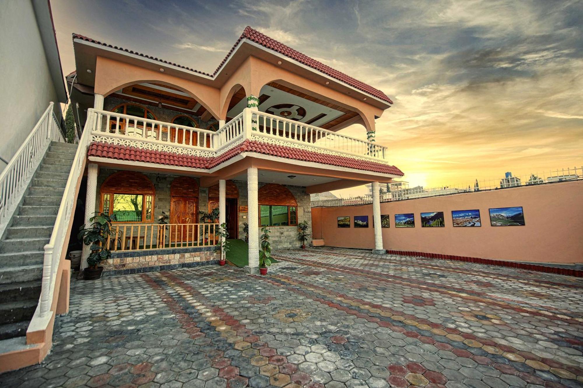 Oak Residency Hotell Gilgit Eksteriør bilde