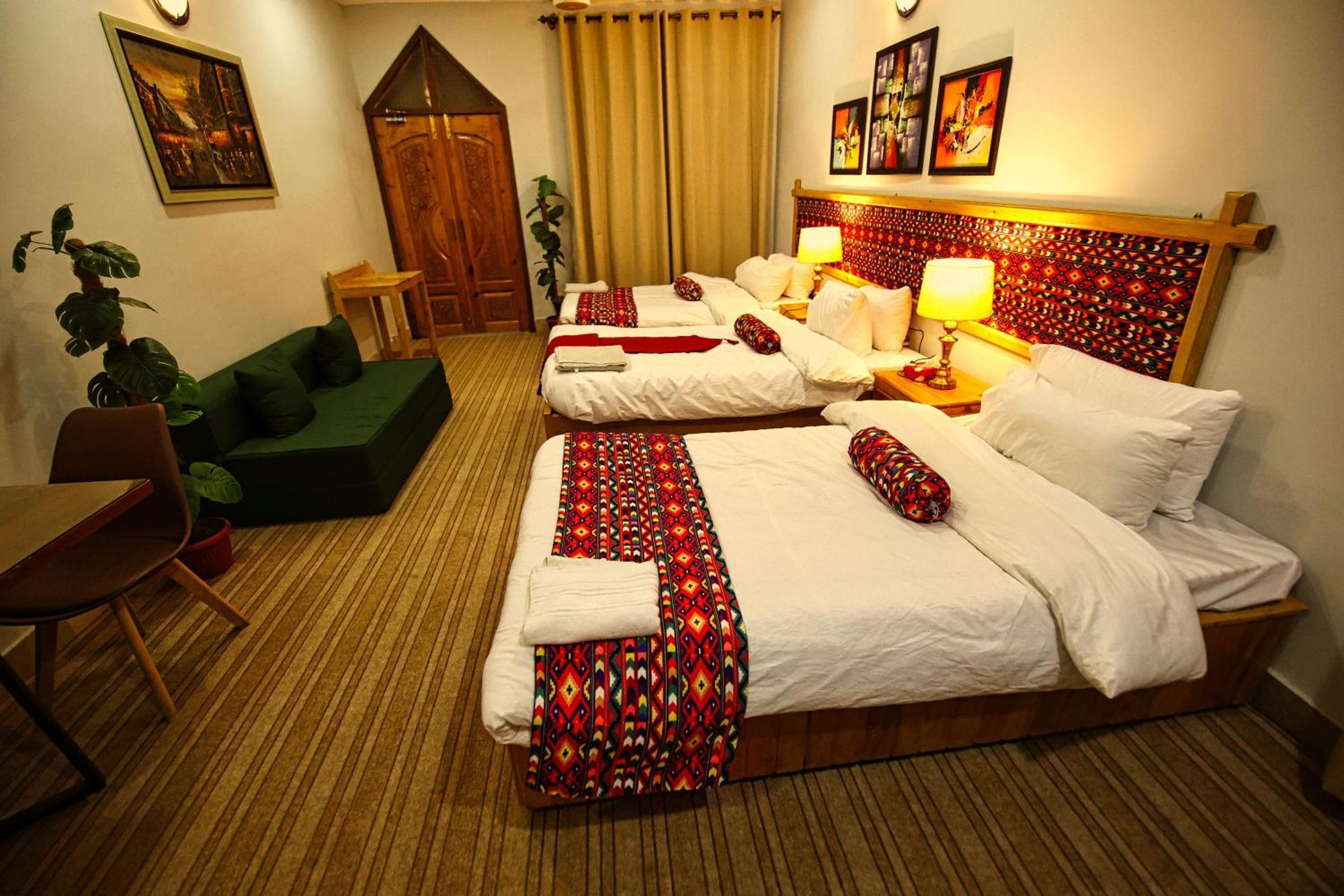 Oak Residency Hotell Gilgit Eksteriør bilde